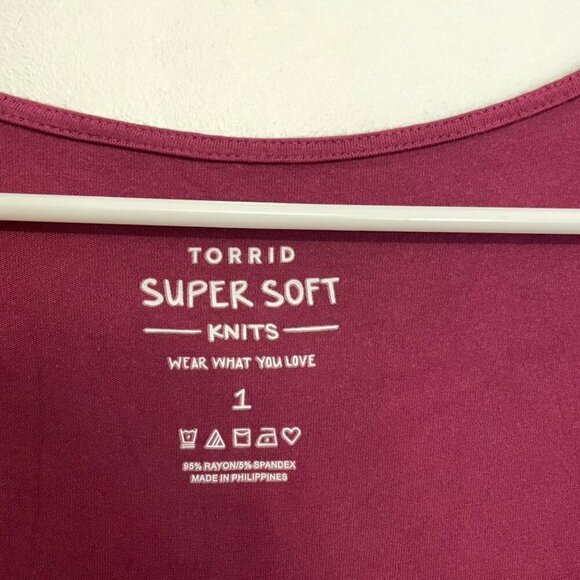 TORRID 1 Plus Size Babydoll Super Soft Ruched Sweetheart Neck Sharkbite Hem Top - Picture 6 of 16